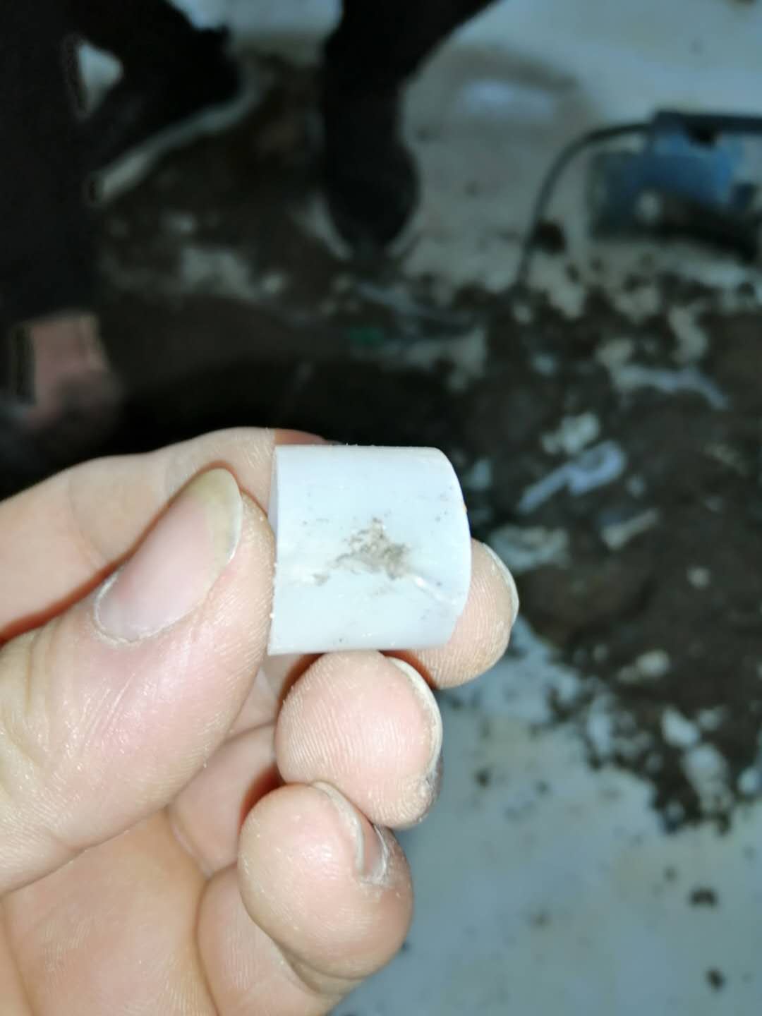 深圳家里地暖漏水了怎么办？